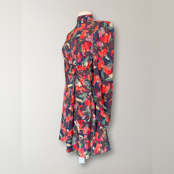 SALONI beautiful silk floral dress size 0 in pristine condition! - Picture 3 of 8